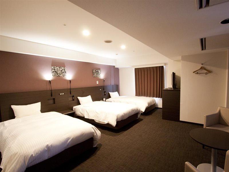 Smile Hotel Kyoto Shijo Екстериор снимка
