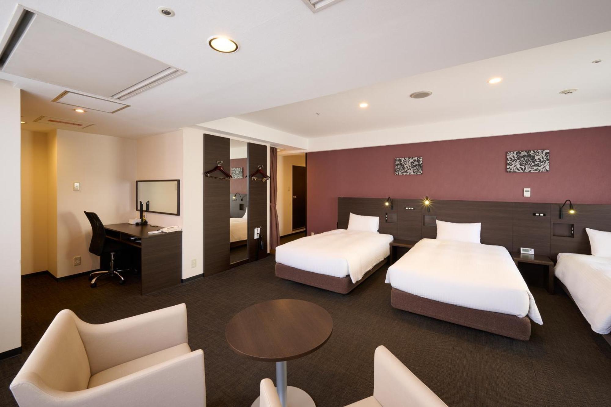 Smile Hotel Kyoto Shijo Екстериор снимка