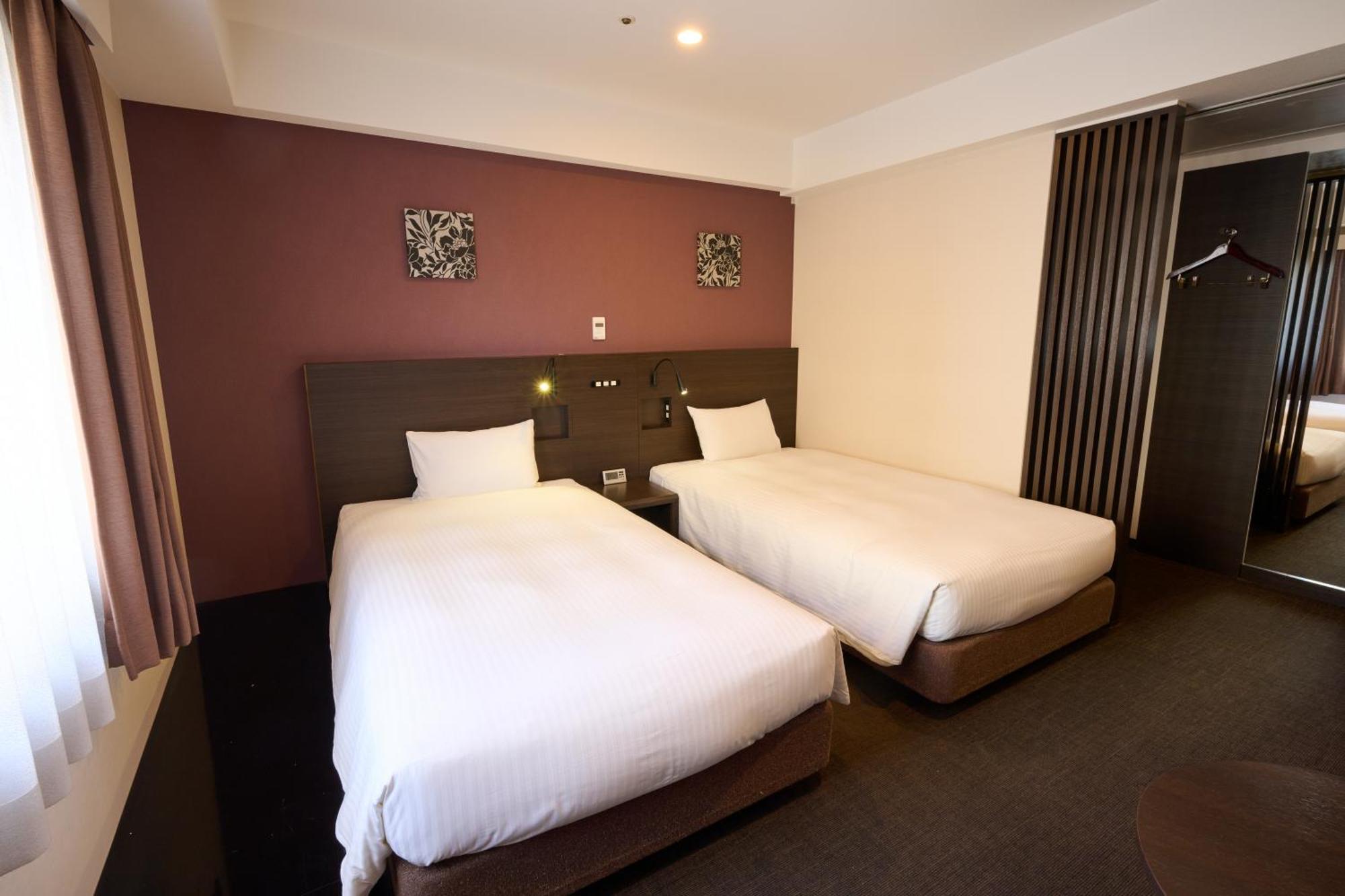 Smile Hotel Kyoto Shijo Екстериор снимка